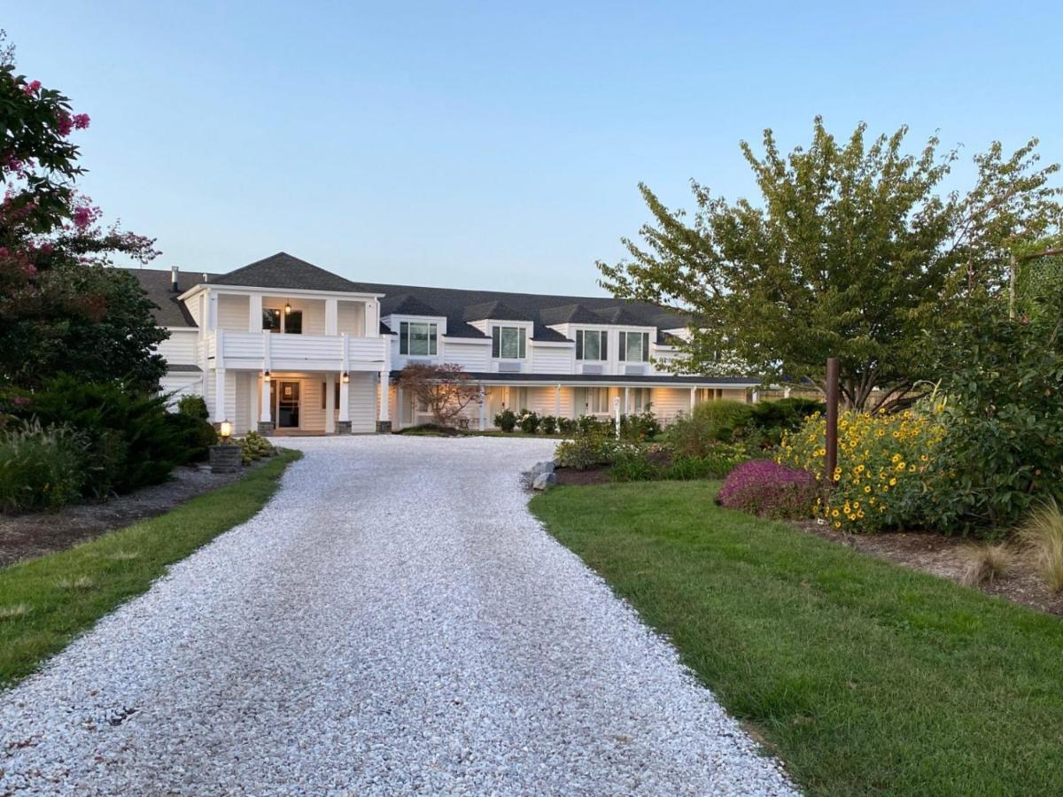 Tilghman Island Inn Екстер'єр фото