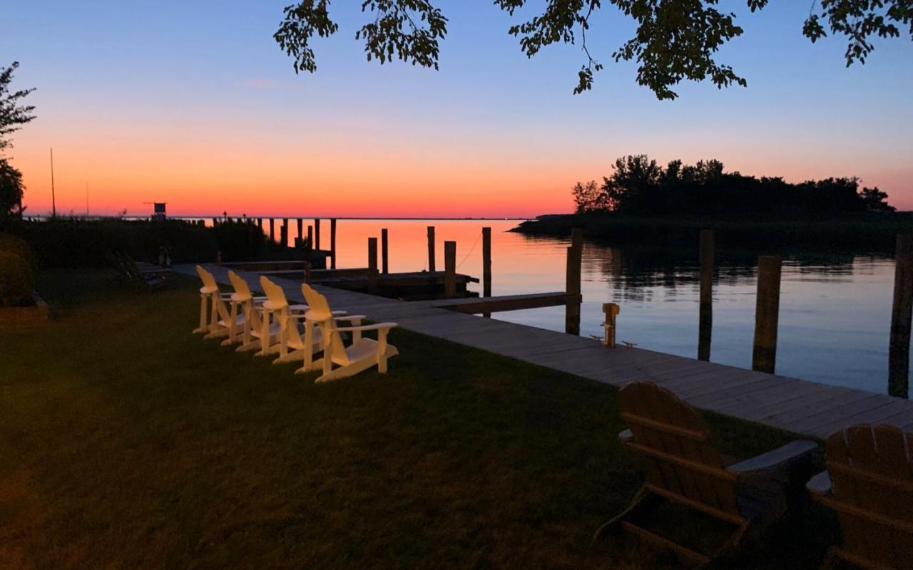 Tilghman Island Inn Екстер'єр фото